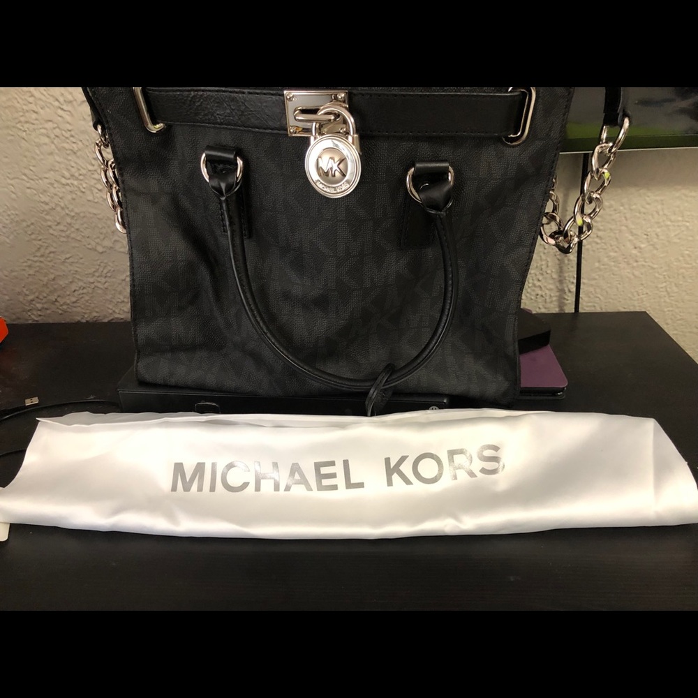 Michael Kors original tote.